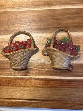 Vintage Burwood Products Strawberry and Raspberry Wall Plaques